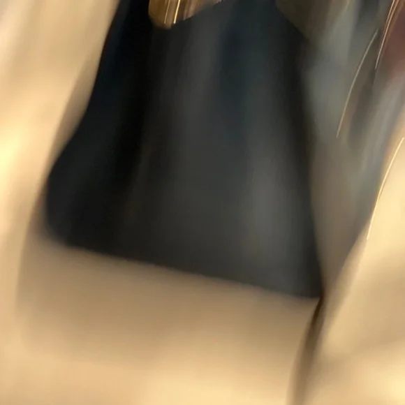 MICHAEL KORS HAMILTON MED SATCHEL- NAVY - Picture 15 of 15